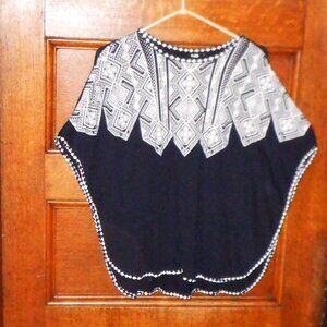 Comfortable ~~~ ZUDIO ~~~ Top M / L